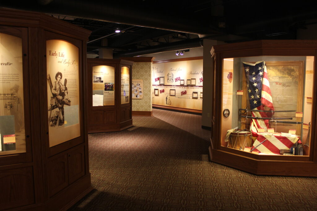 Custom casework including artifacts from Abraham Lincoln's life.